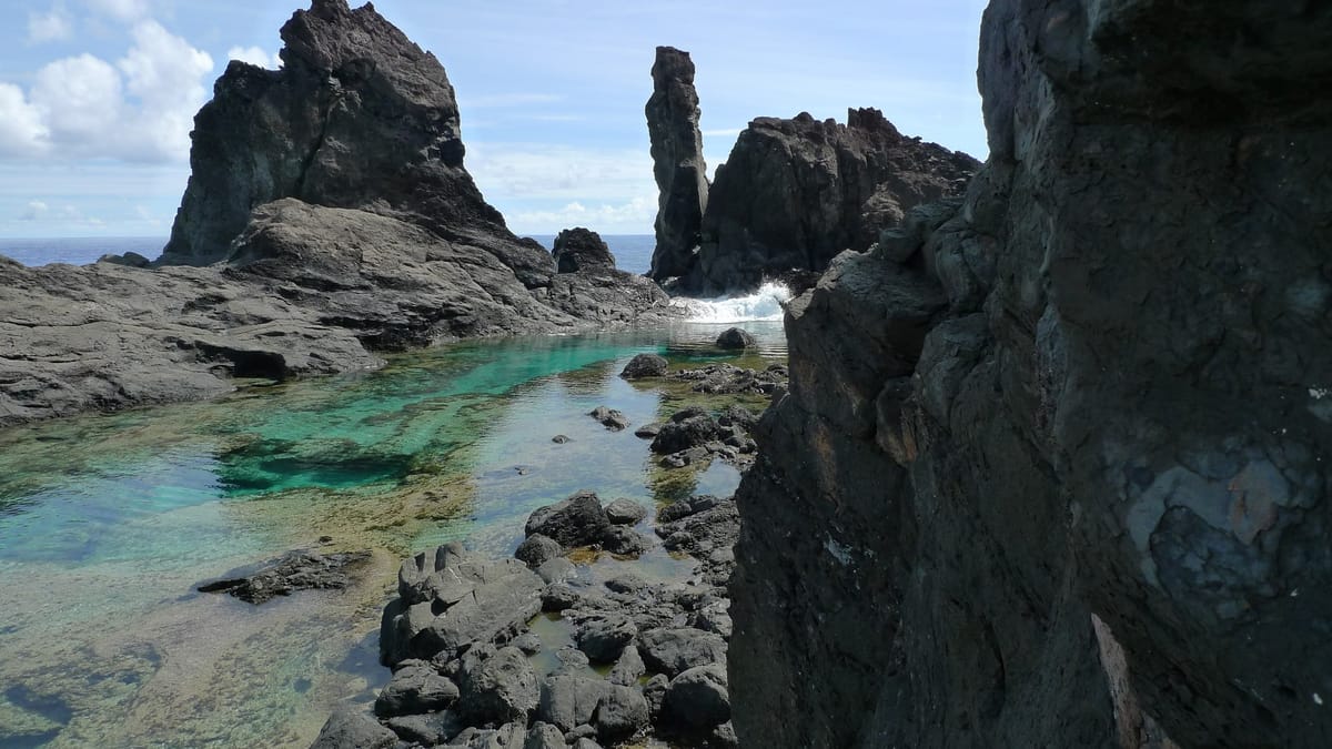 The vanished societies of the Pacific: A tantalizing historical mystery.